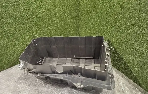 Porsche Cayenne (92A) Battery box tray 7P0801283