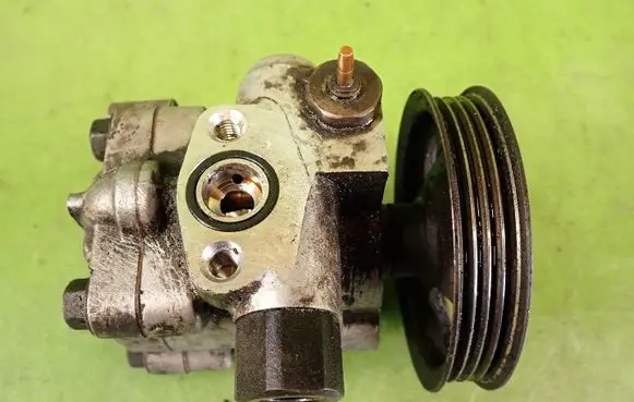 Hyundai Getz Power steering pump