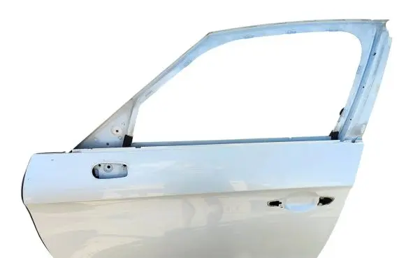 Citroen DS5 Front door