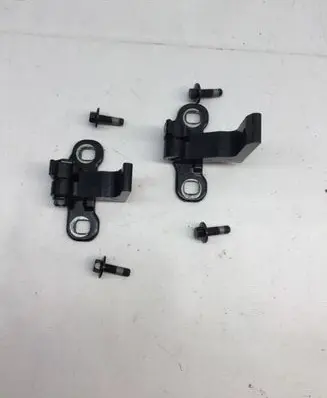 Volvo XC90 Rear door lower hinge 31424590 31424456