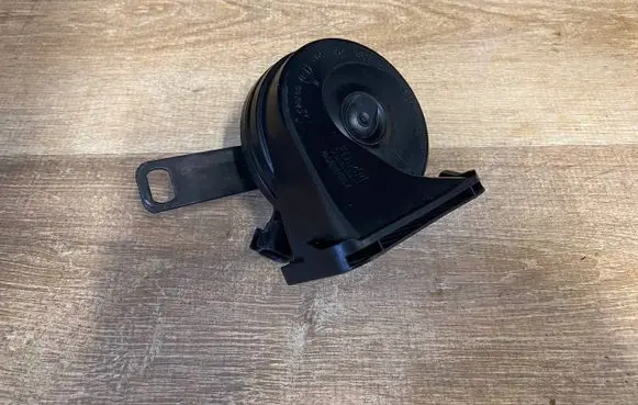 Jaguar E-Pace Horn signal J9C3-13801-AA J9C313801AA J9C3-13801