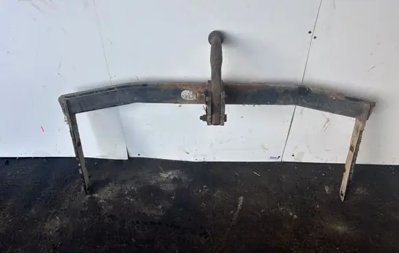 Volkswagen Touran I Tow bar set