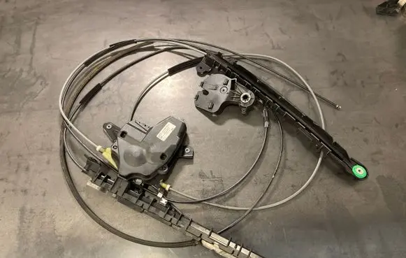 Audi A6 S6 C7 4G Curtain motor 4G9863560A