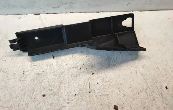 Intercooler air guide/duct channel
