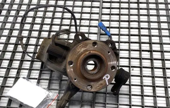 Peugeot 208 I Front wheel hub spindle knuckle 