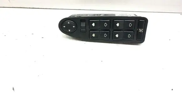 BMW 5 E39 Electric window control switch 8380646