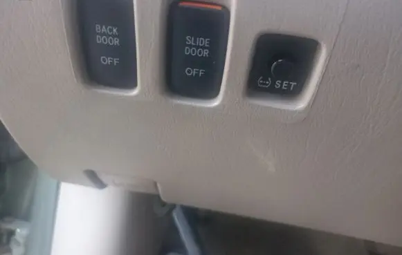 Toyota Sienna XL20 II Other switches/knobs/shifts