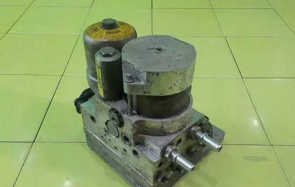 Opel Ampera ABS Pump 22877029
