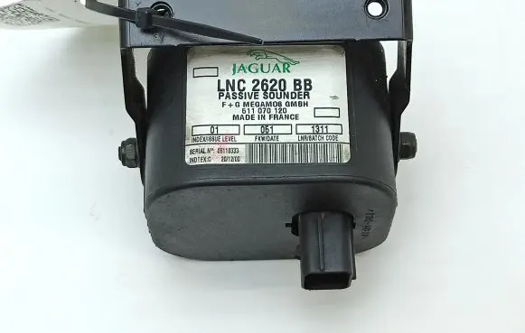 Jaguar XJ X308 Alarm system siren LNC2620BB 511070120