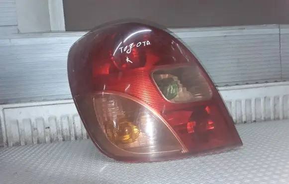 Toyota Corolla Verso E121 Rear/tail lights 54596293