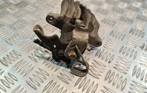 Rear brake caliper