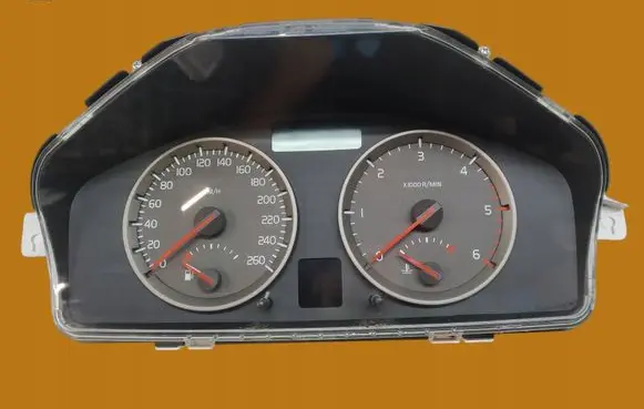 Volvo V50 Speedometer (instrument cluster) 30710071