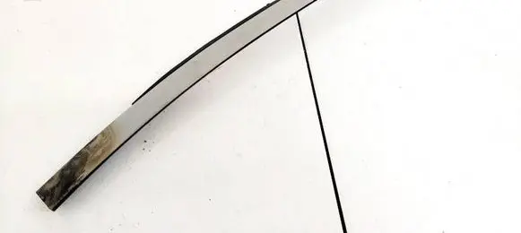 Volvo V70 Windshield trim 39992712