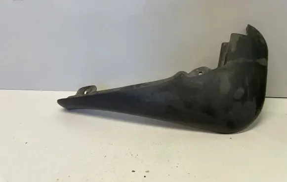 Ford Mondeo Mk III Front mudguard 1S7J22201AA