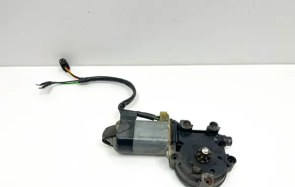 Front door window regulator motor