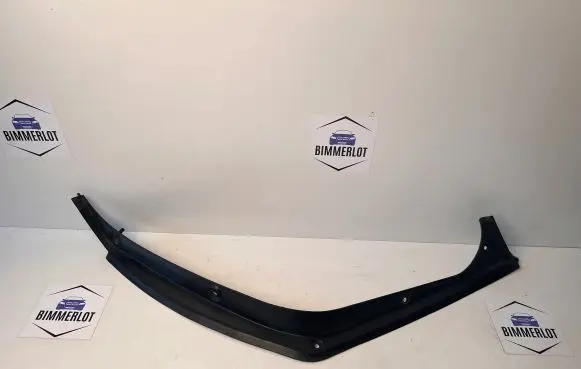 Mercedes-Benz C W204 Other trunk/boot trim element A2046931633