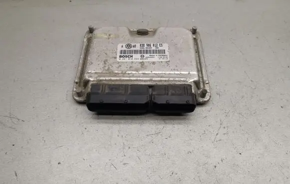 Volkswagen Golf IV Engine control unit/module 038906012ES 0281010644