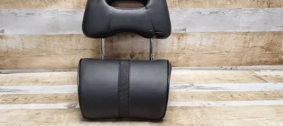 Nissan X-Trail T30 Front seat headrest 