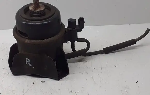 Hyundai ix 55 Engine mount bracket 218122B500