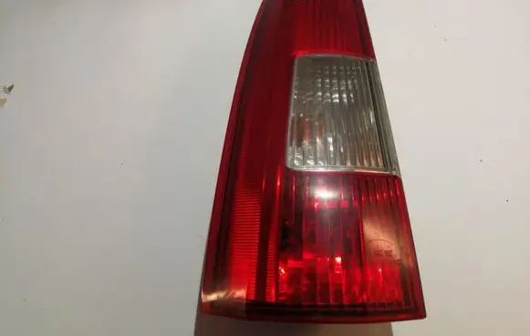Volvo V70 Rear/tail lights 9154493