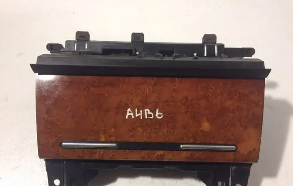 Audi A4 S4 B7 8E 8H Car ashtray 8E0857951B 010303