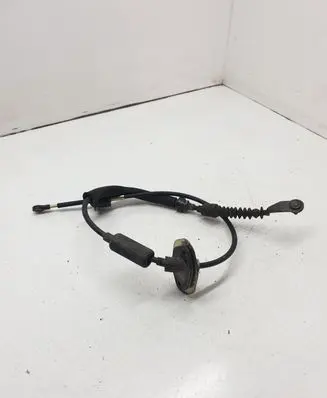 KIA Sportage Gear shift cable linkage D007BBJ