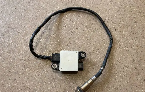 BMW 1 F40 Lambda probe sensor 8596295