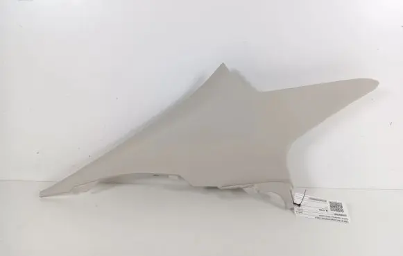 (D)pillar trim (top)