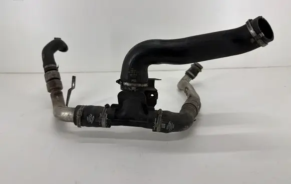 Jaguar XF X250 Intercooler hose/pipe 4R836F072AC