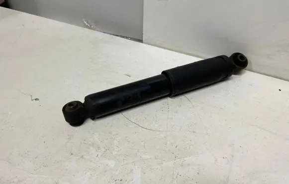 Hyundai i20 (PB PBT) Rear shock absorber/damper 553004P001