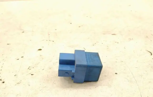 Nissan Primera Cruise control relay 252309F900
