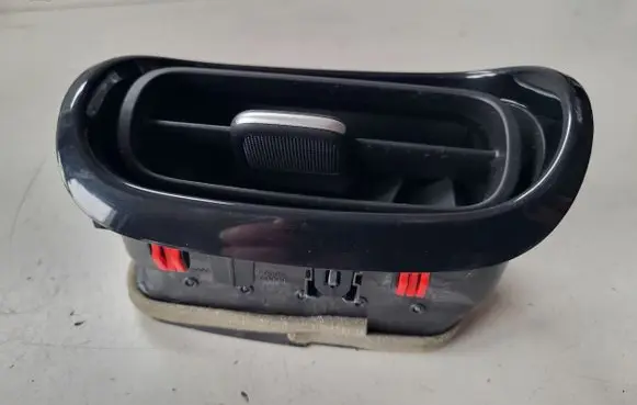 Toyota Yaris XP210 Dashboard side air vent grill/cover trim 55660K0040