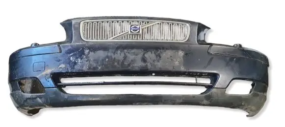 Volvo V70 Front bumper 
