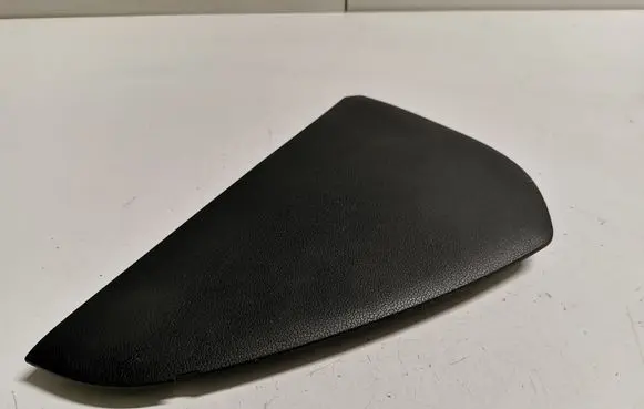 Trunk/boot side trim panel