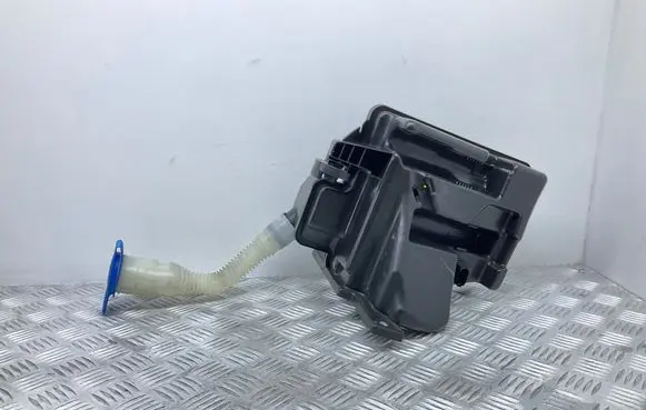 Audi A1 Windshield washer fluid reservoir/tank 6R0955453E