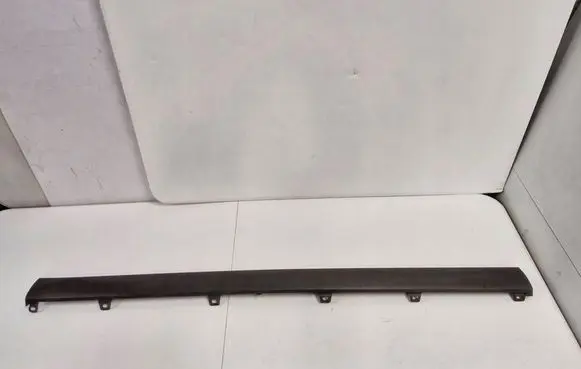 Fiat 500L Foot area side trim 735568355