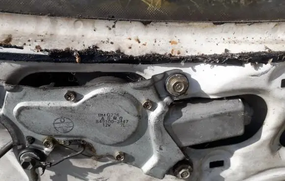 Mazda 626 Rear window wiper motor 8491003447 849100-3447