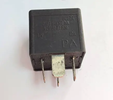 Ford Mondeo MK II Other relay 2S7T14B192AA V23136B1X66