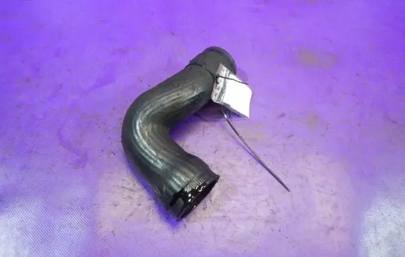 Audi A4 S4 B6 8E 8H Intercooler hose/pipe