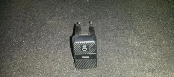 Fog light switch