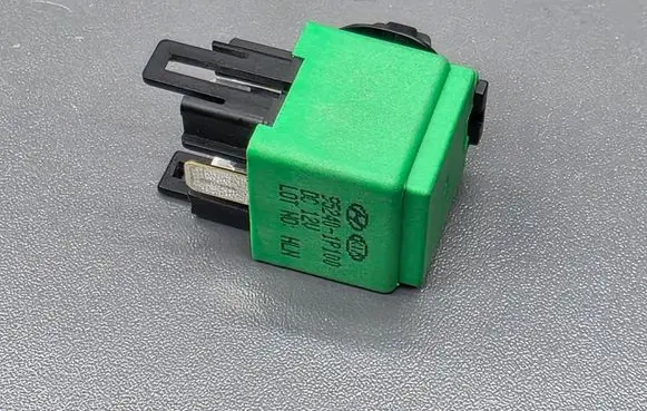 KIA Ceed Other relay 952401P100