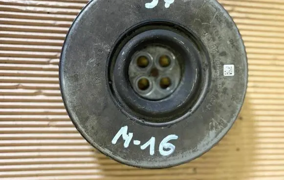 Crankshaft pulley