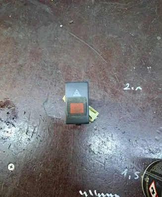 Audi A4 S4 B5 8D Hazard light switch 8D0941509