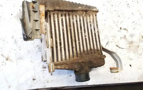 Hyundai Trajet Intercooler radiator