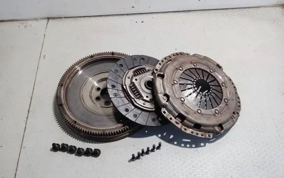 Skoda Octavia Mk3 (5E) Clutch set kit 1878007592 3021600288 3082002021