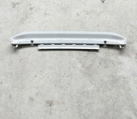Jeep Wrangler Front bumper splitter molding 6BU47TRMAB T660026AC