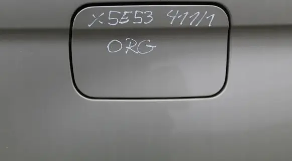 BMW X5 E53 Fuel tank cap trim 