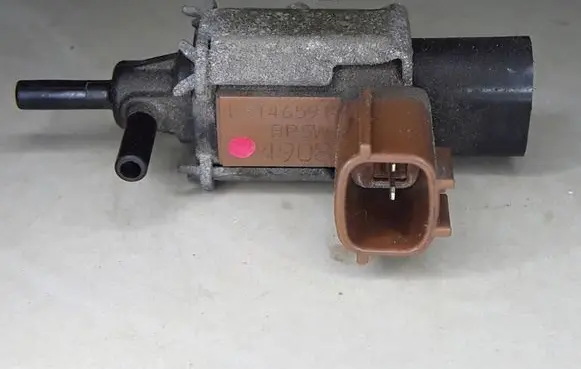 Mazda 6 Turbo solenoid valve 45T46591 BP5W4908