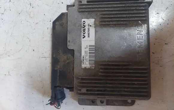 Volvo S40, V40 Engine control unit/module 30857565