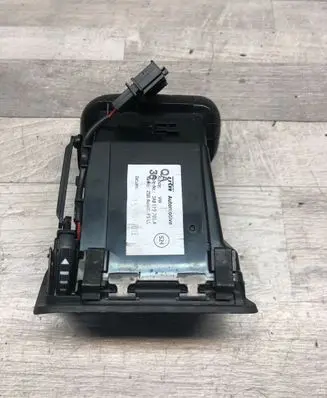 Dash center air vent grill